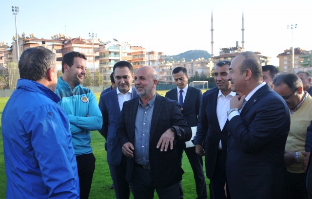 Mevlüt Çavuşoğlu Alanyaspor'u Ziyaret Etti 1