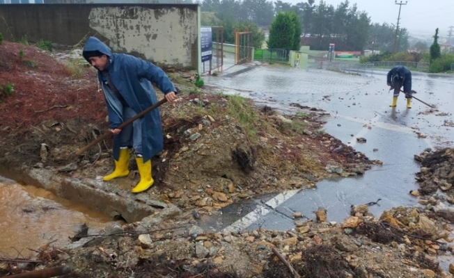 Alanya Belediyesi aşırı yağışlarda seferber oldu