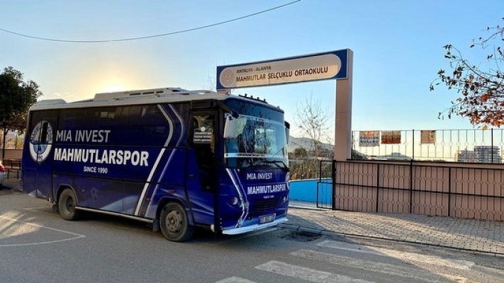 Mahmutlar'da 'Halkın Otobüsü' projesi hizmete devam ediyor