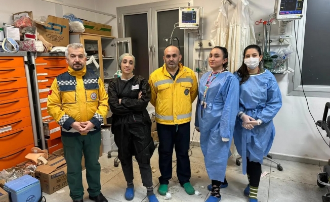 Alanya'nın sağlık personelleri halkın yaralarını sarıyor