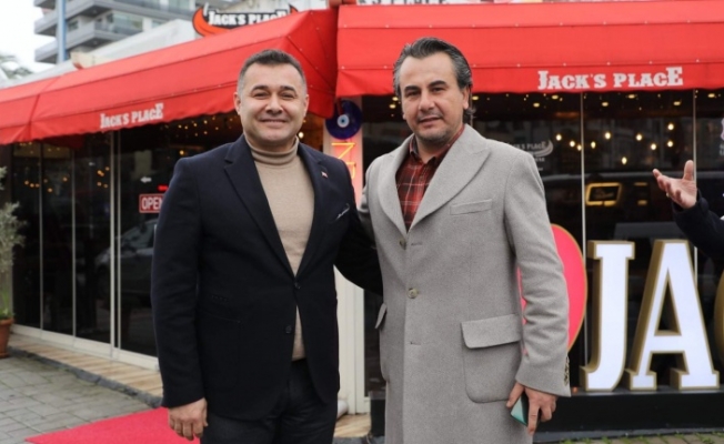 Mahmutlarspor'dan Alanya Belediyesi'nin Çadır Kampanyası'na destek