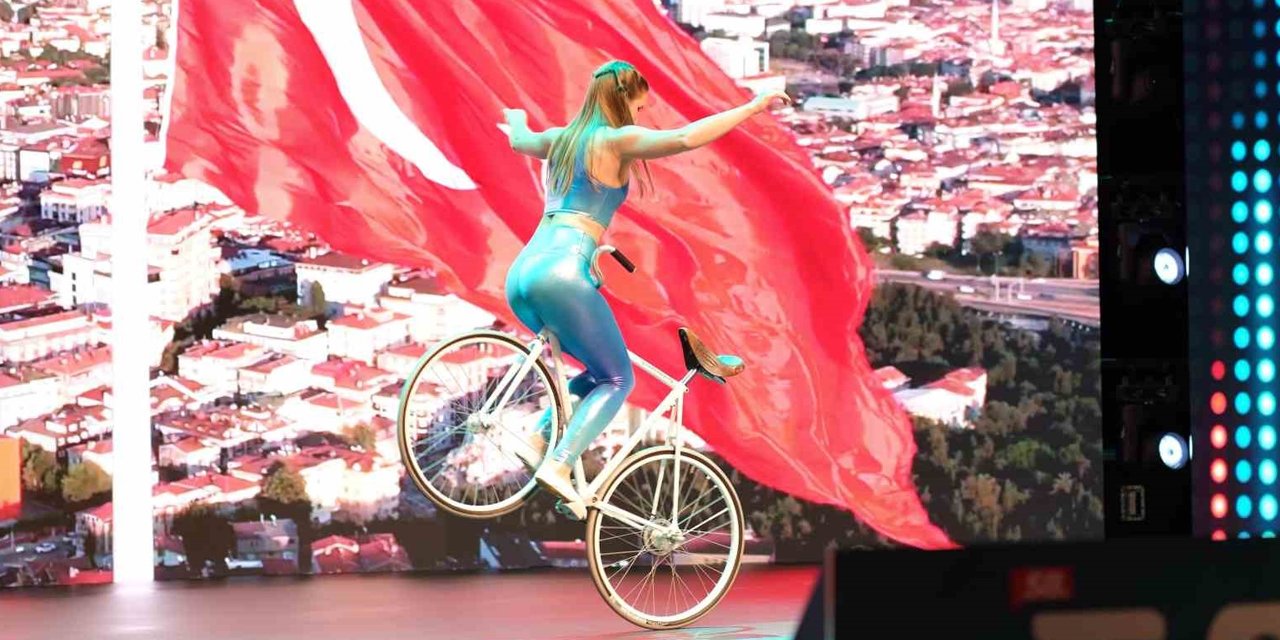 Artistik bisikletin dünya şampiyonu Türkiye'ye geliyor! TUR'da unutulmaz şovlar sunacak