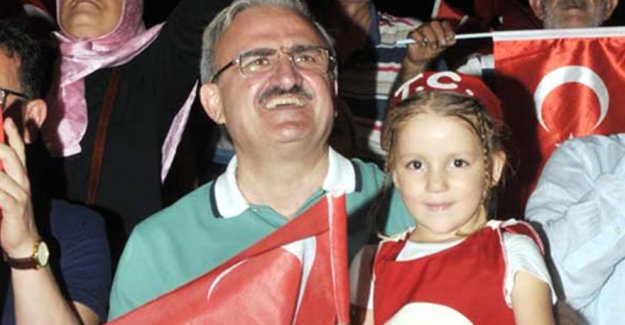 Antalya Valisi: 20 öğretim üyesi yanlışlıkla gözaltına alındı