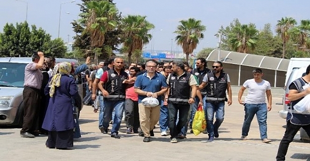 Antalyada FETÖ soruşturması: 33 tutuklama