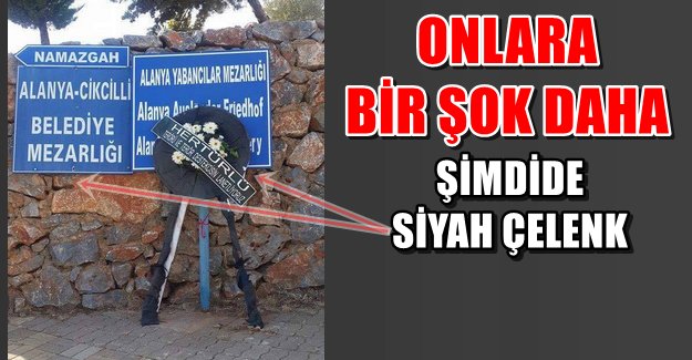 HDP'lilerin Yattığı Mezarlığa Siyah Çelenk