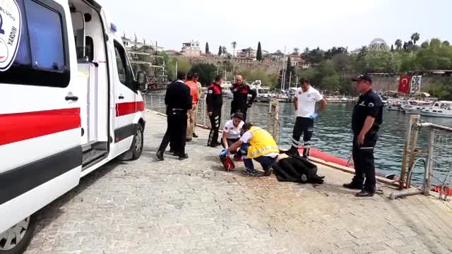 Montunu Almaya Çalışırken Denize Düşen Genç Öldü - Antalya