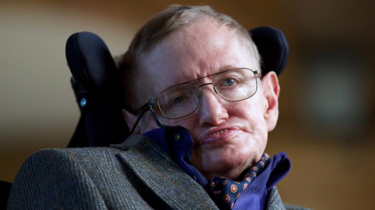 Hawking'den yeni 'paralel evren' iddiası