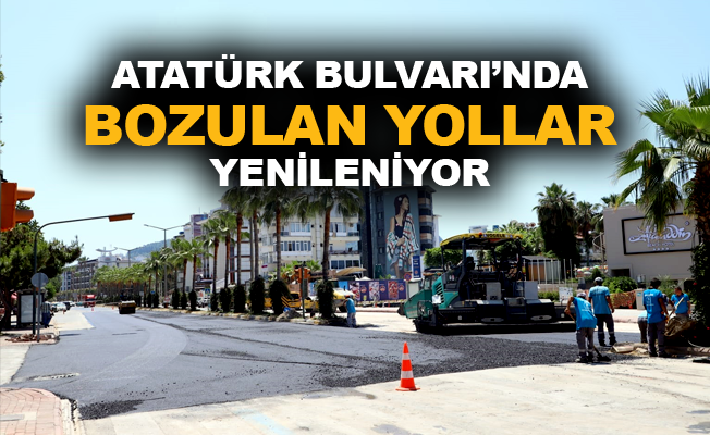 Atatürk Bulvarı'nda bozulan yollar yenileniyor